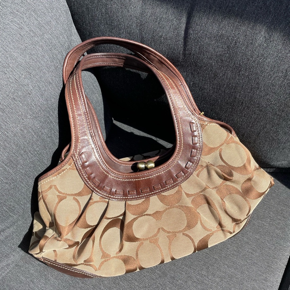 Vintage Y2K Coach purse in brown and tan